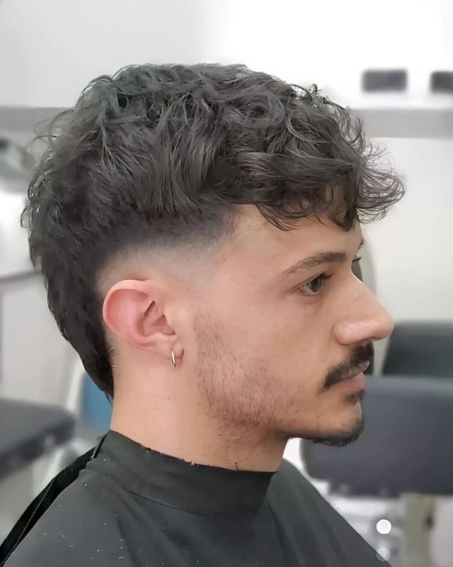 Messy Textured Fringe with Mid Taper